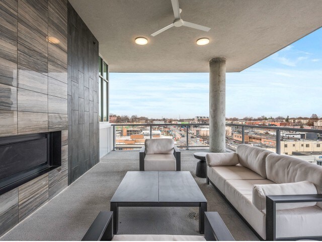 More Photos Of 8045 Metcalf Ave, Overland Park Apartments For Lease