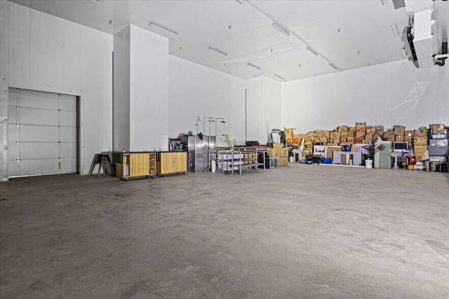 More Photos Of 3030 Lower Mill Dr, Hood River Industrial For Sale