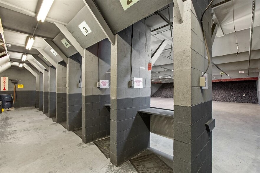 More Photos Of 2100 Highway 2004, Richwood Freestanding For Sale