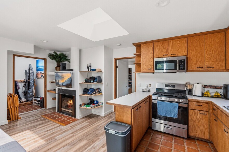 More Photos Of 273 Hillcrest Dr, Encinitas Apartments For Sale