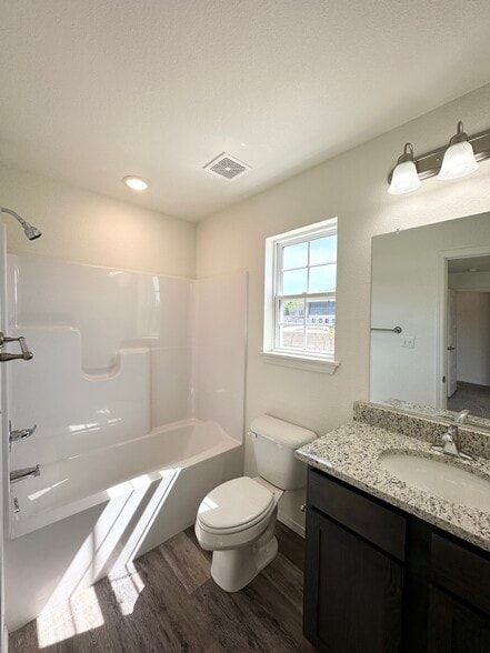 More Photos Of 959 S Rupple Rd, Fayetteville Multifamily For Sale