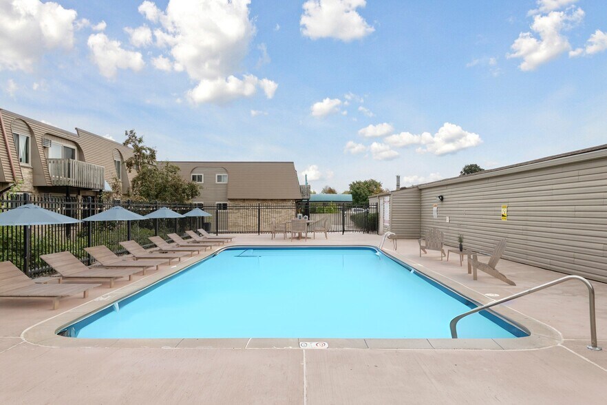 More Photos Of 3908 Cedar Grove Pky, Eagan Apartments For Sale