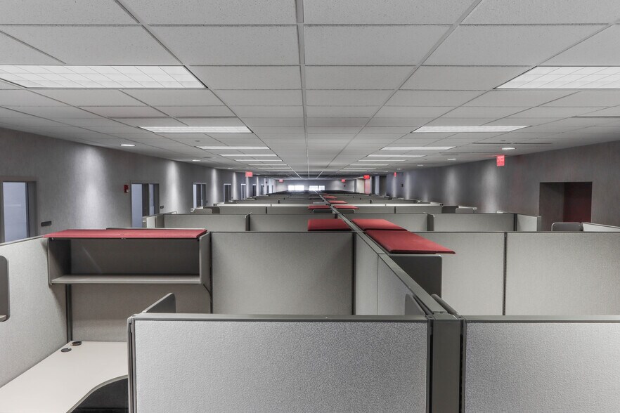 More Photos Of 11 Scott St, Wausau Office For Lease