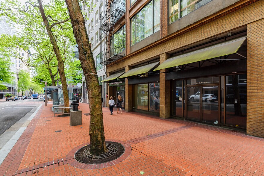 More Photos Of 514-518 SW Sixth Ave, Portland Office For Lease