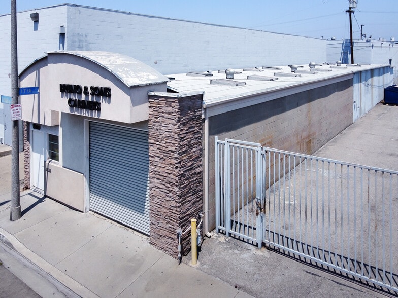 Primary Photo Of 1690 Hayes Ave, Long Beach Manufacturing For Sale