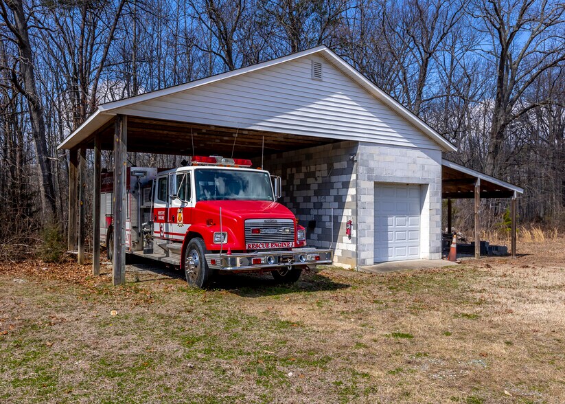 More Photos Of 1667 Cartersville Rd, Cartersville Flex For Sale
