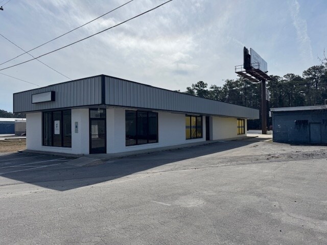More Photos Of 1911 Lejeune Blvd, Jacksonville Storefront Retail Office For Lease