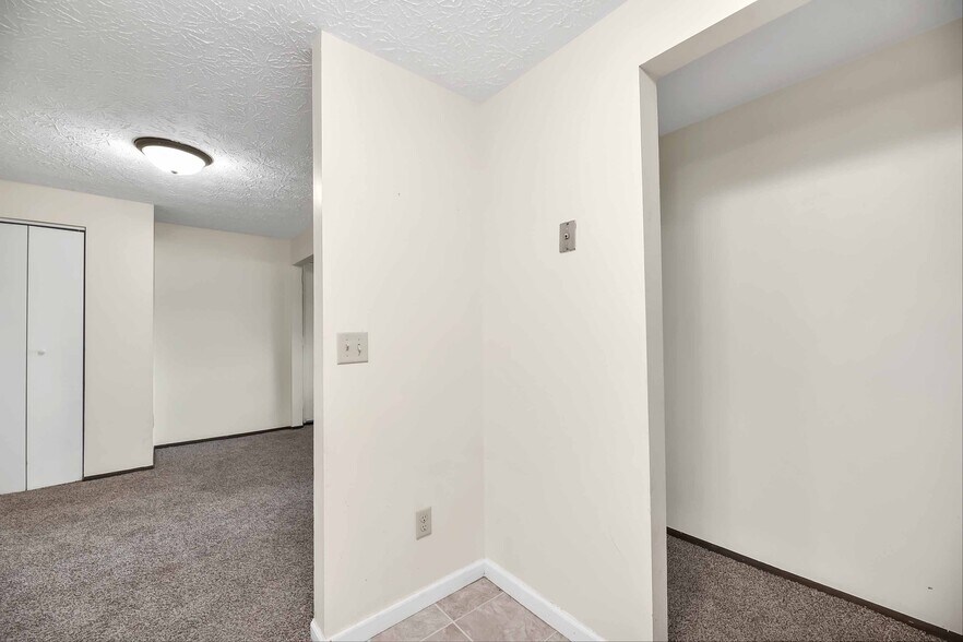 More Photos Of 2612 Pioneer Trl, Sandusky Apartments For Sale