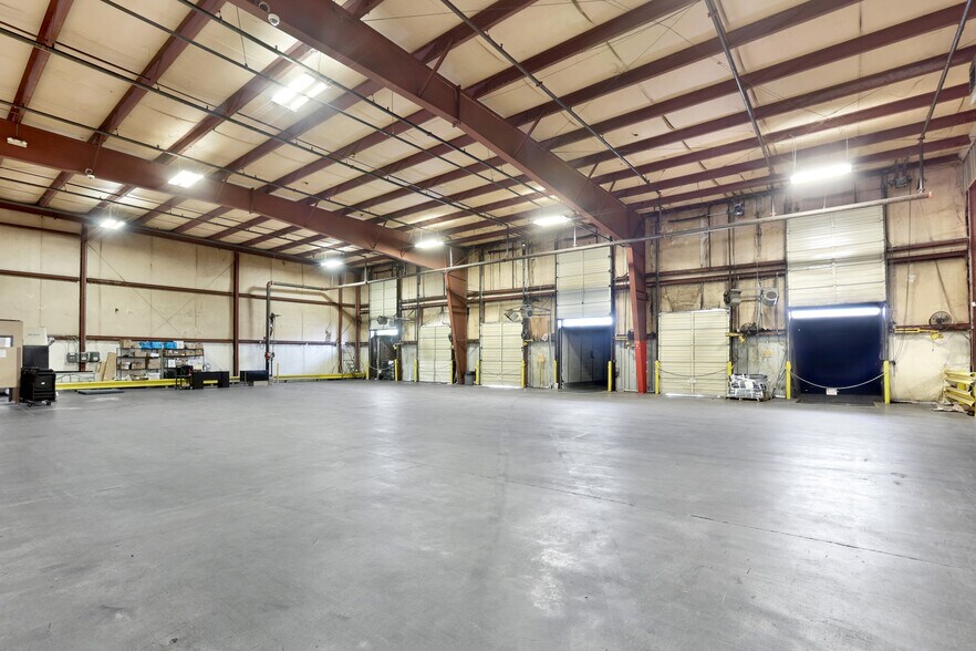 More Photos Of 1610 Wrightsboro Rd, Augusta Warehouse For Sale