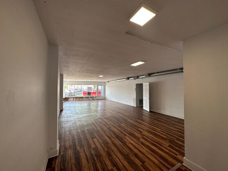 More Photos Of 25 E Kensington Ave, Salt Lake City Storefront For Sale