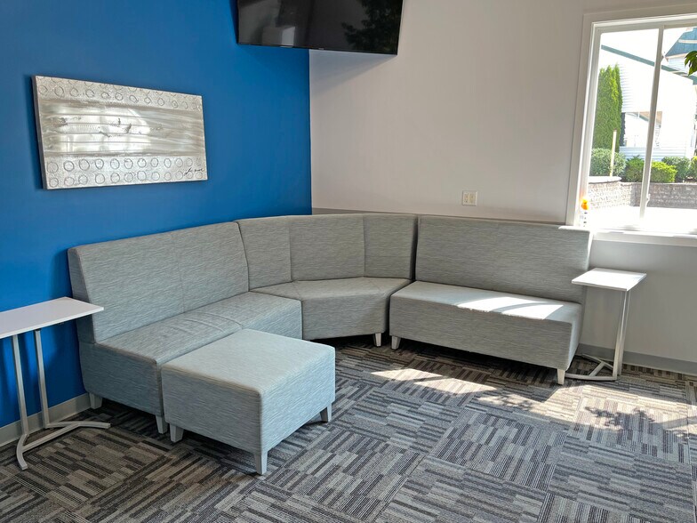 More Photos Of 119 Emerson Rd, Milford Office For Lease