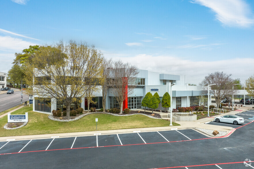 Primary Photo Of 3801 Hulen St, Fort Worth Medical For Lease