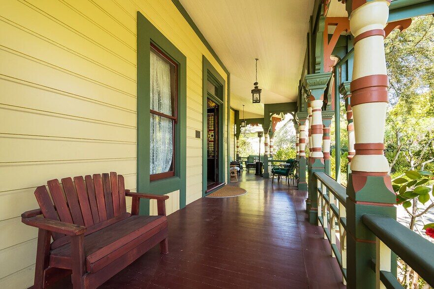 More Photos Of 333 G St, San Rafael Apartments For Sale