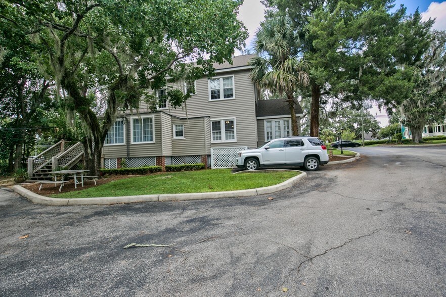 More Photos Of 863 E Park Ave, Tallahassee Office For Lease