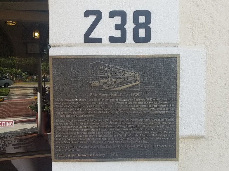 More Photos Of 238 Tampa Ave W, Venice Apartments For Sale