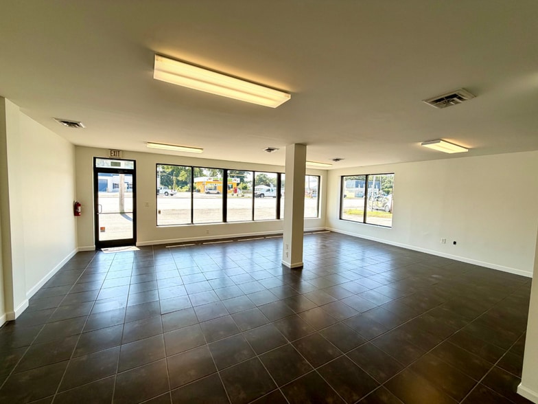 More Photos Of 505-507 E Main St, Havelock Storefront Retail Office For Lease