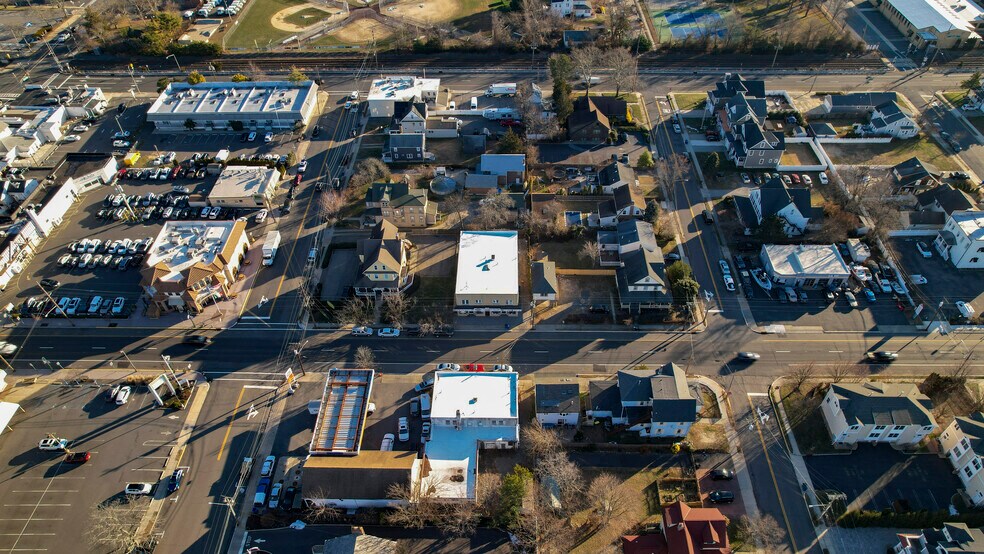 More Photos Of 604 Richmond Ave, Point Pleasant Beach Storefront Retail Residential For Sale