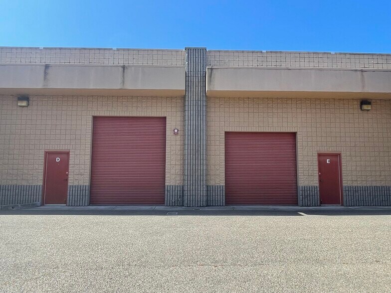 More Photos Of 219 Bonetti Dr, San Luis Obispo Warehouse For Sale