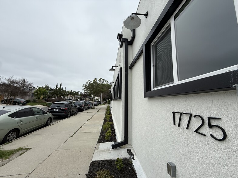 Primary Photo Of 17725 Rhoda St, Encino Office For Lease
