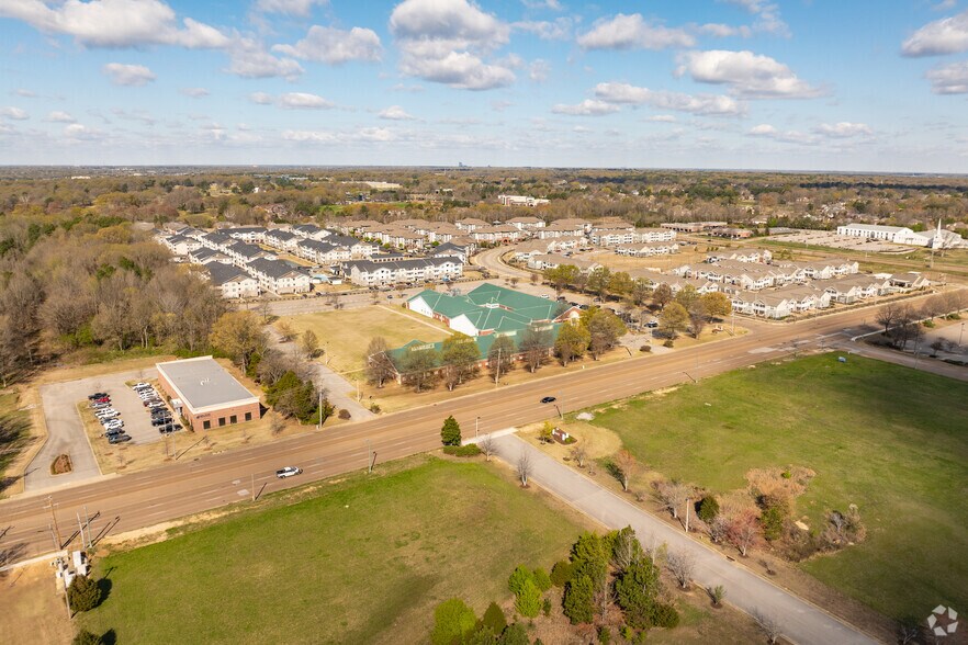 More Photos Of 3839 Forest Hill Irene Rd, Memphis Office For Lease