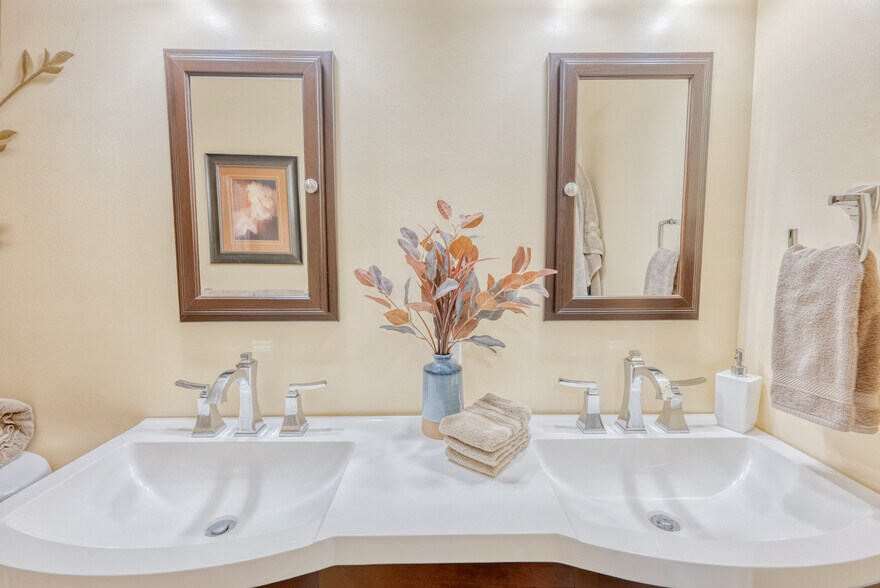 More Photos Of 2990 County Rd 6, Yarker Industrial For Sale