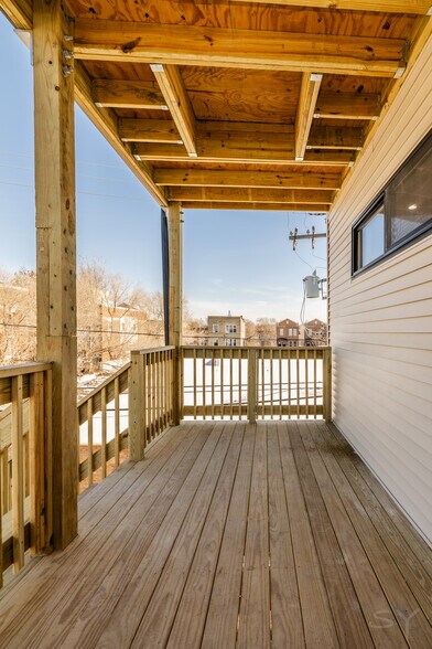 More Photos Of 2327 S Homan Ave, Chicago Apartments For Sale