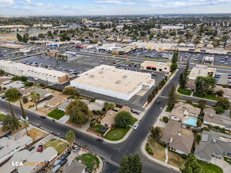 More Photos Of 3792 Ming Ave, Bakersfield Freestanding For Sale