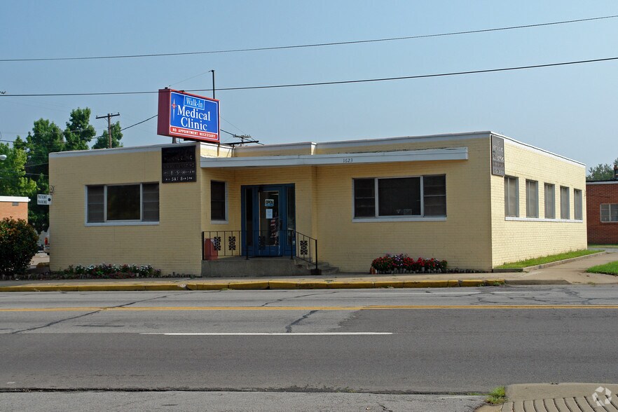 Primary Photo Of 1623 Rogers Ave, Fort Smith Office For Sale