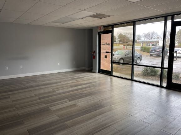 More Photos Of 7300-7314 Vanclaybon Dr, Apex Light Distribution For Lease