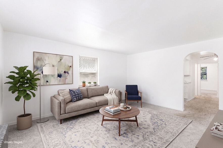 More Photos Of 7119 Eastlawn Dr, Cincinnati Apartments For Sale