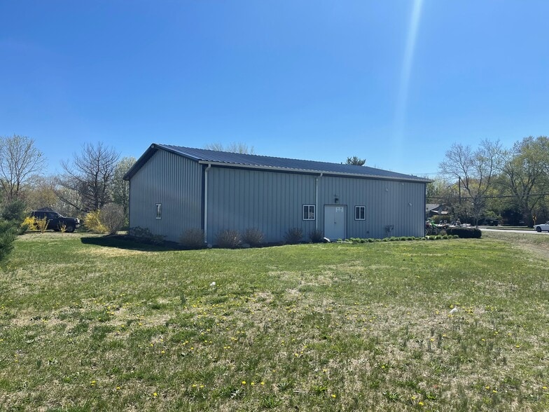 More Photos Of 1898 Williamstown Erial, Erial Warehouse For Sale