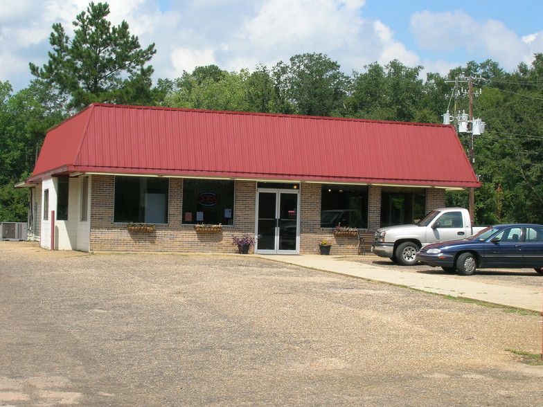 Primary Photo Of 19115 S Third St, Citronelle Restaurant For Sale