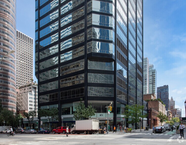 More Photos Of 875 Third Ave, New York Coworking Space