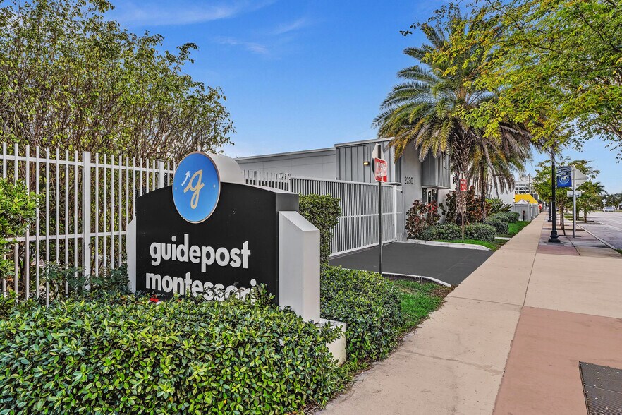 More Photos Of 353 Hiatt Dr, Palm Beach Gardens Schools For Sale