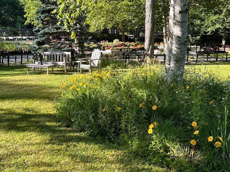 More Photos Of 48 South, Blue Hill Garden Center For Sale