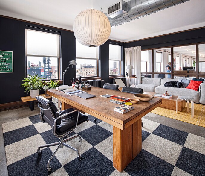 More Photos Of 2111-2115 Woodward Ave, Detroit Office For Lease