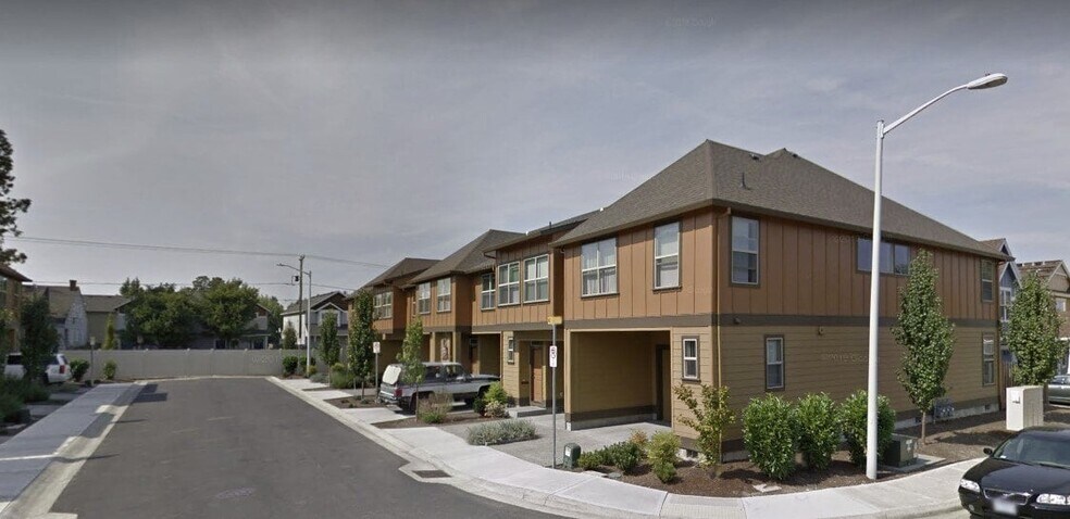 More Photos Of 19731 SW Athena Ct, Aloha Apartments For Sale