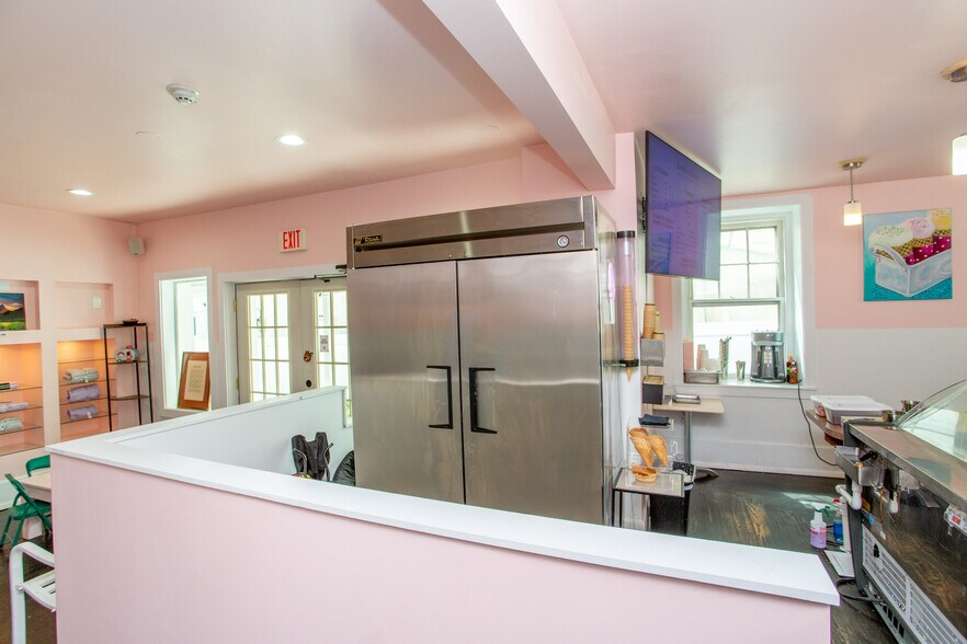 More Photos Of 45 Bridge St, Lambertville Storefront Retail Office For Sale