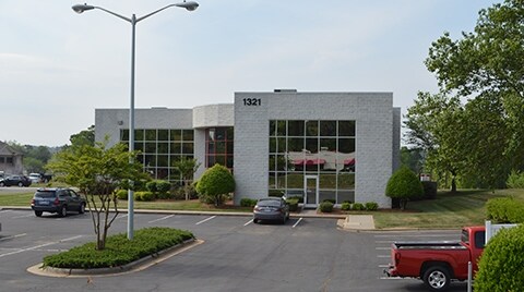 More Photos Of 1540 Westbrook Plaza Dr, Winston-Salem Unknown For Lease