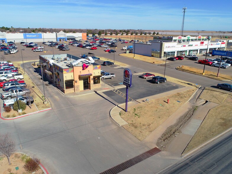 More Photos Of 405 E State Road 114, Levelland Restaurant For Lease