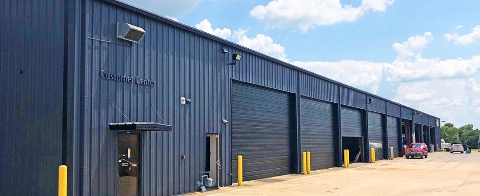 Primary Photo Of 419 E Robinson Ave, Springdale Manufacturing For Lease
