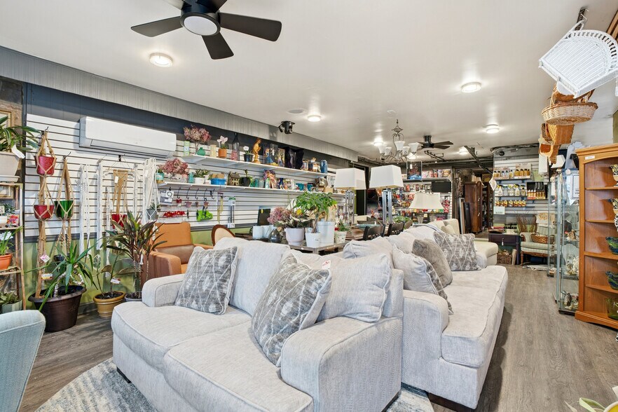 More Photos Of 119 York Rd, Warminster Township Restaurant For Sale