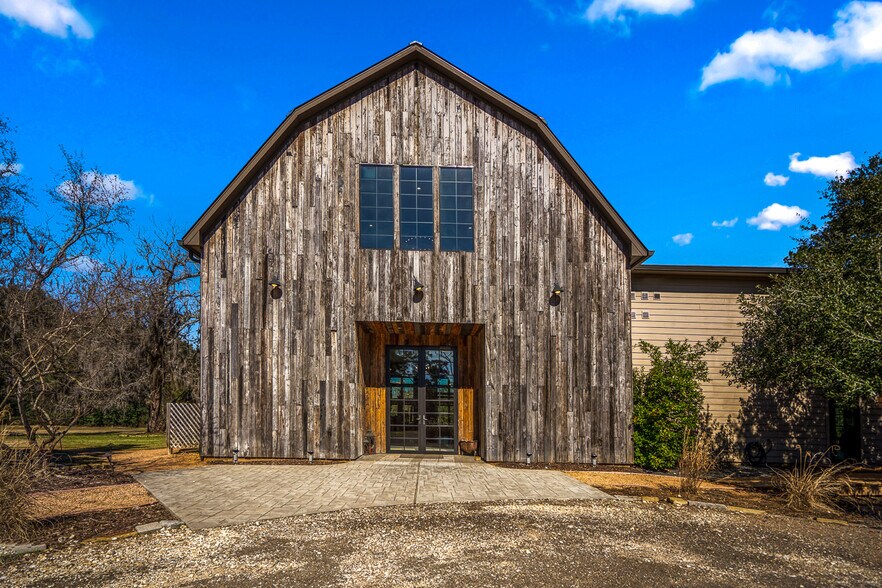 More Photos Of 3603 FM 1725 Rd, Willis Lodge Meeting Hall For Sale