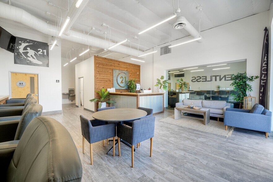 More Photos Of 1523 S Coast Hwy, Oceanside Freestanding For Sale