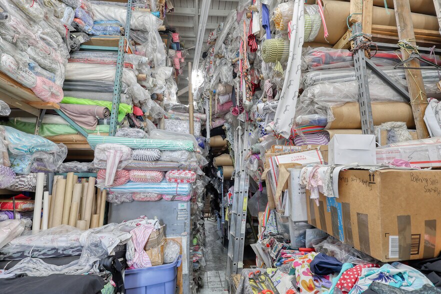 More Photos Of 784 Crocker St, Los Angeles Warehouse For Sale