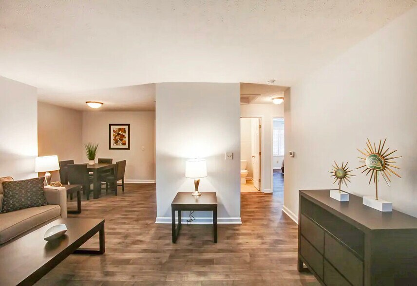 More Photos Of 2109 Elvira St, Fayetteville Apartments For Sale