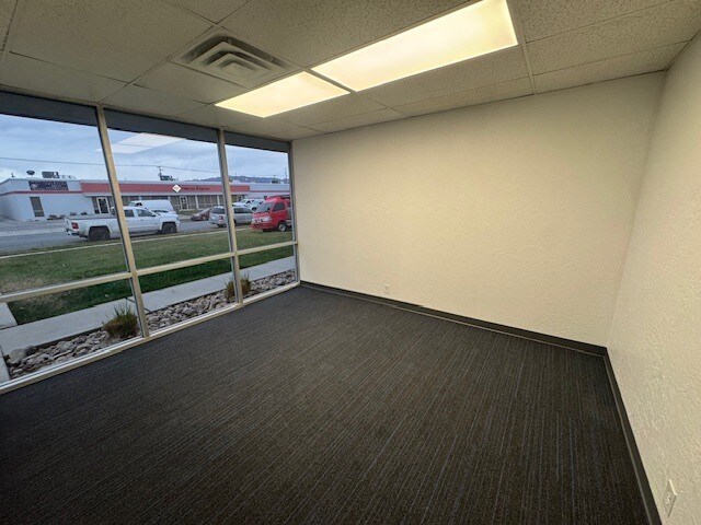 More Photos Of 545-565 Billinis Rd, Salt Lake City Light Manufacturing For Lease