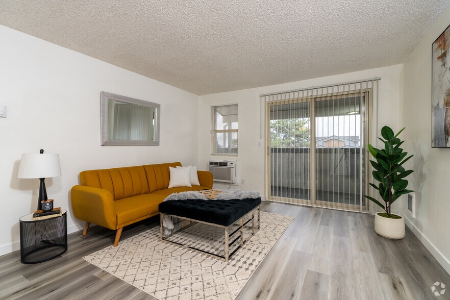 More Photos Of 465 N Arthur St, Kennewick Apartments For Sale