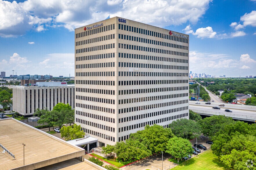 More Photos Of 6330 West Loop S, Bellaire Office For Lease