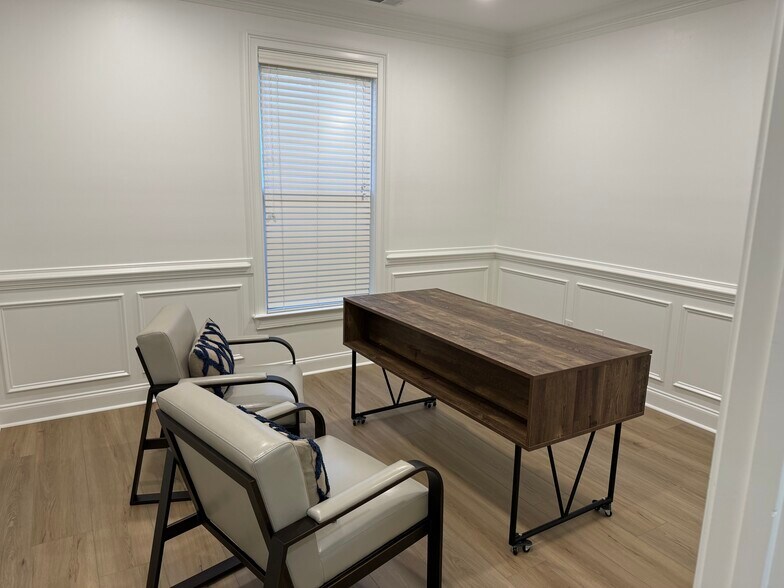 More Photos Of 5400 Laurel Springs Pky, Suwanee Office For Sale